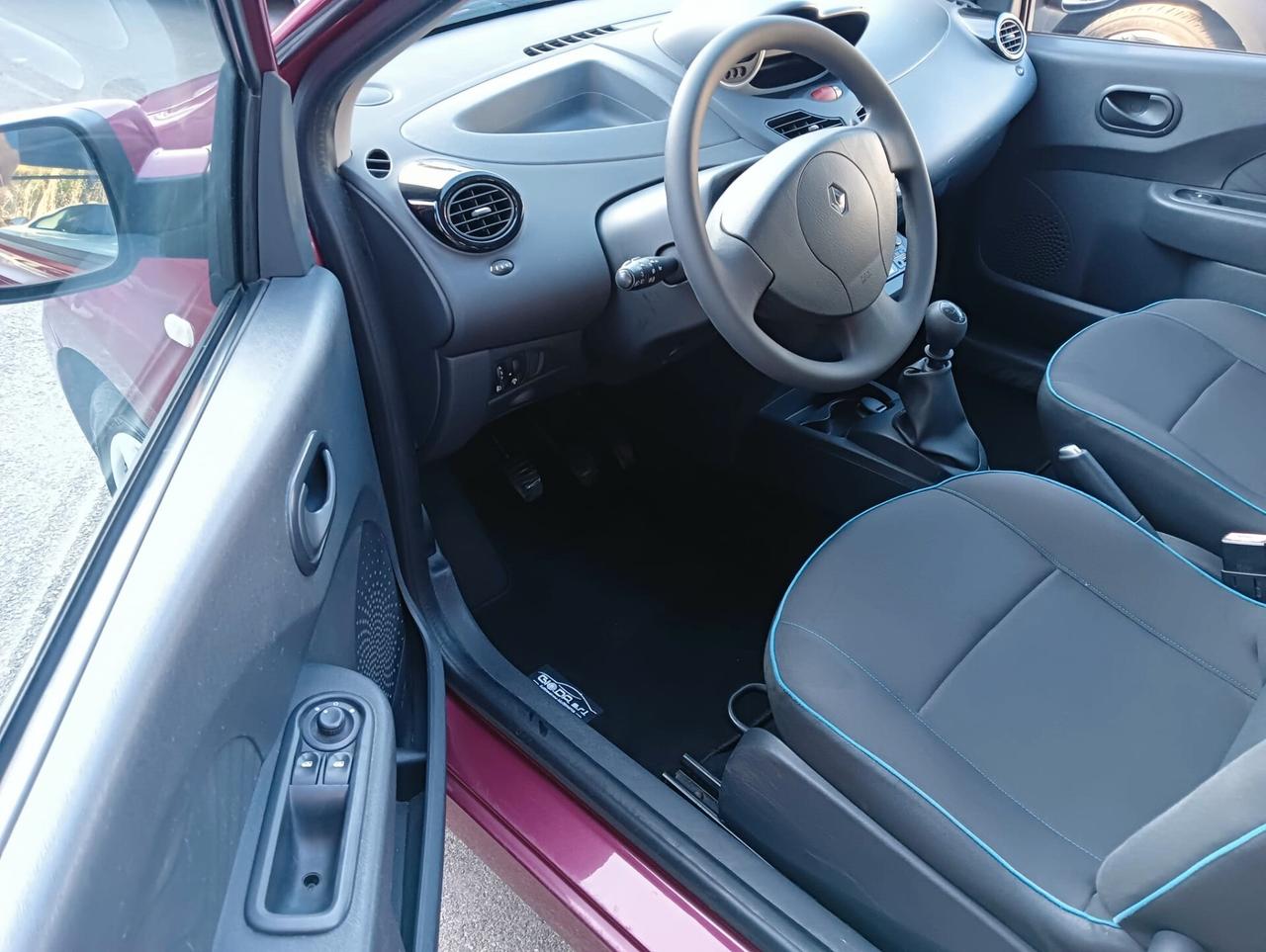 Renault Twingo 1.2 16V Neo Patentati
