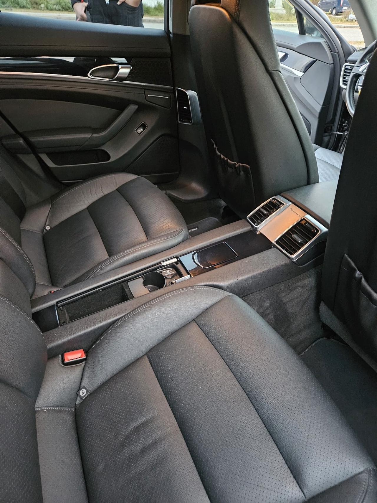 Porsche Panamera 3.0 Diesel v6