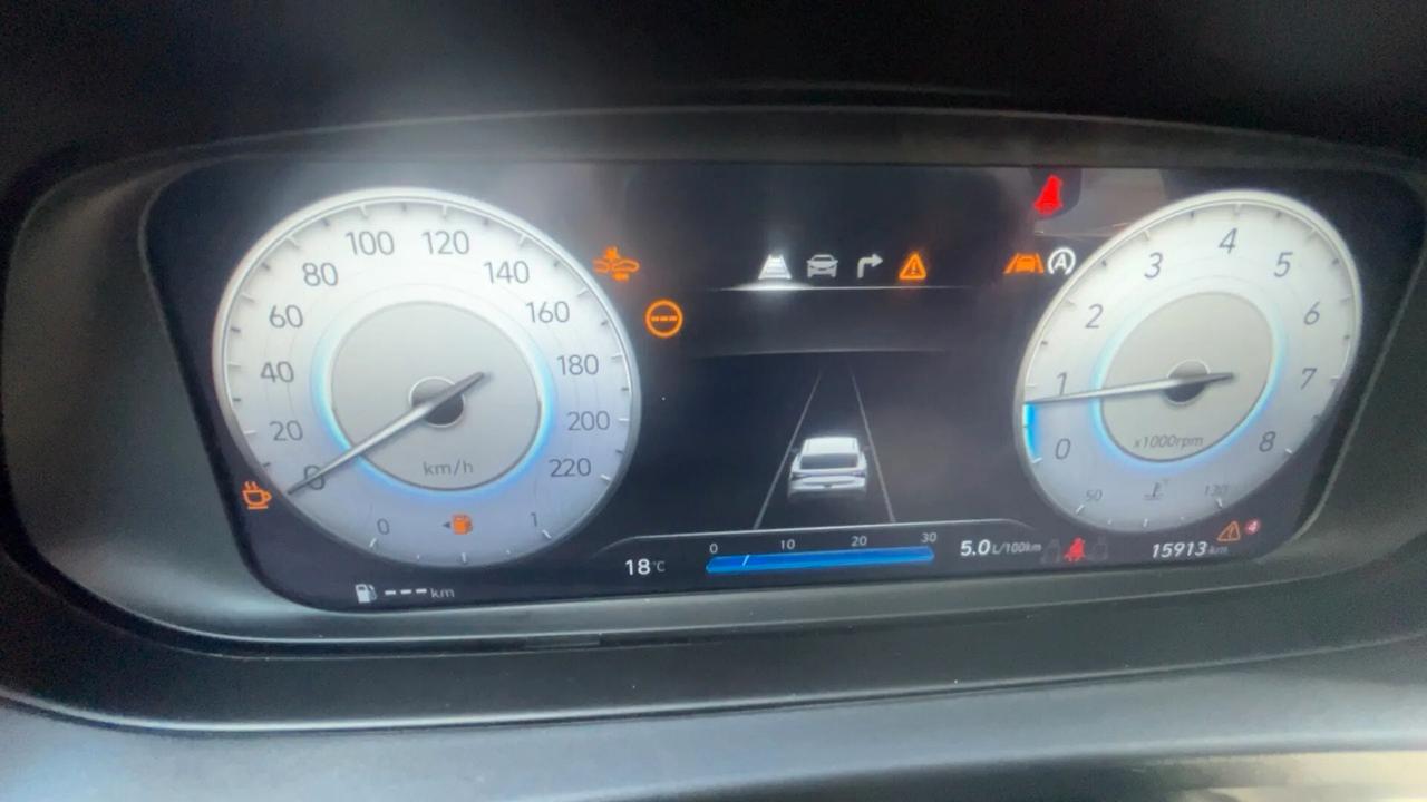 Hyundai i20 1.2 MPI MT Connectline