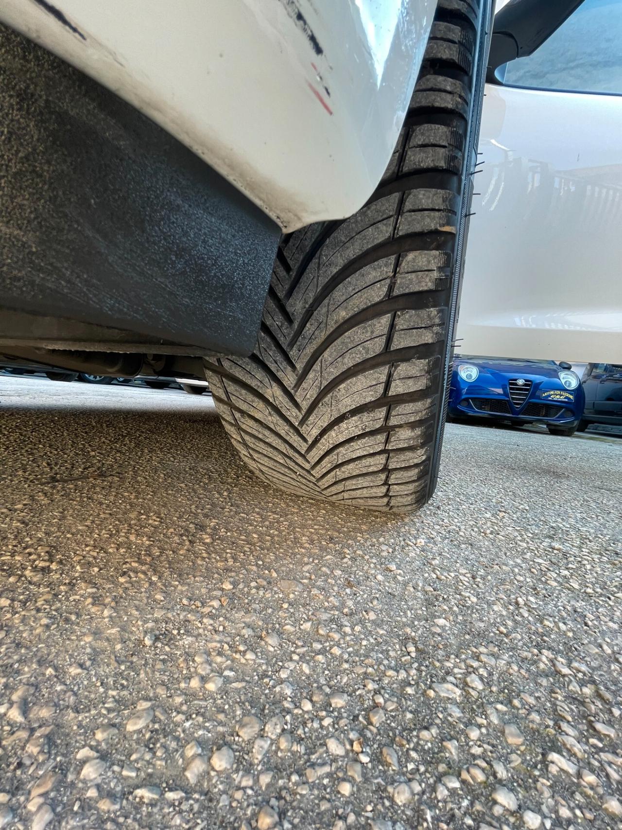 Hyundai i10 1.0 MPI Tech