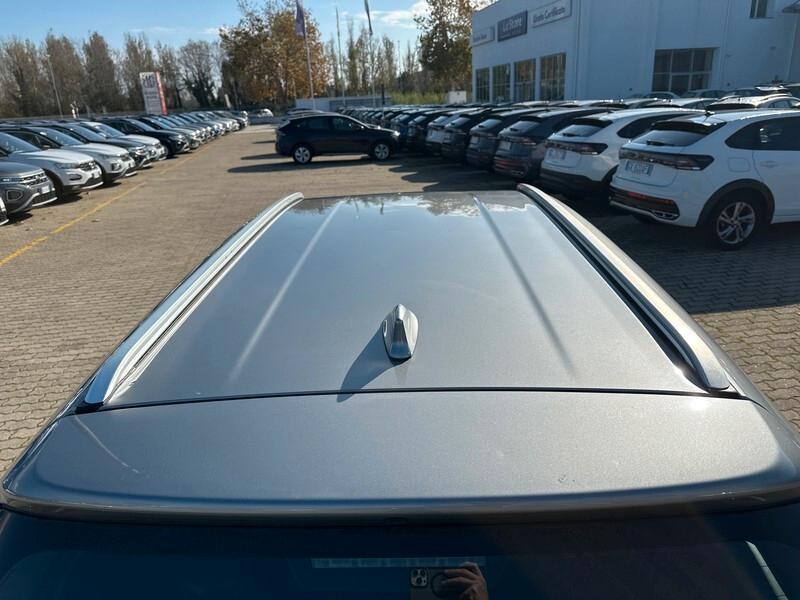 Toyota Auris Touring Sports 1.8 Hybrid Lounge