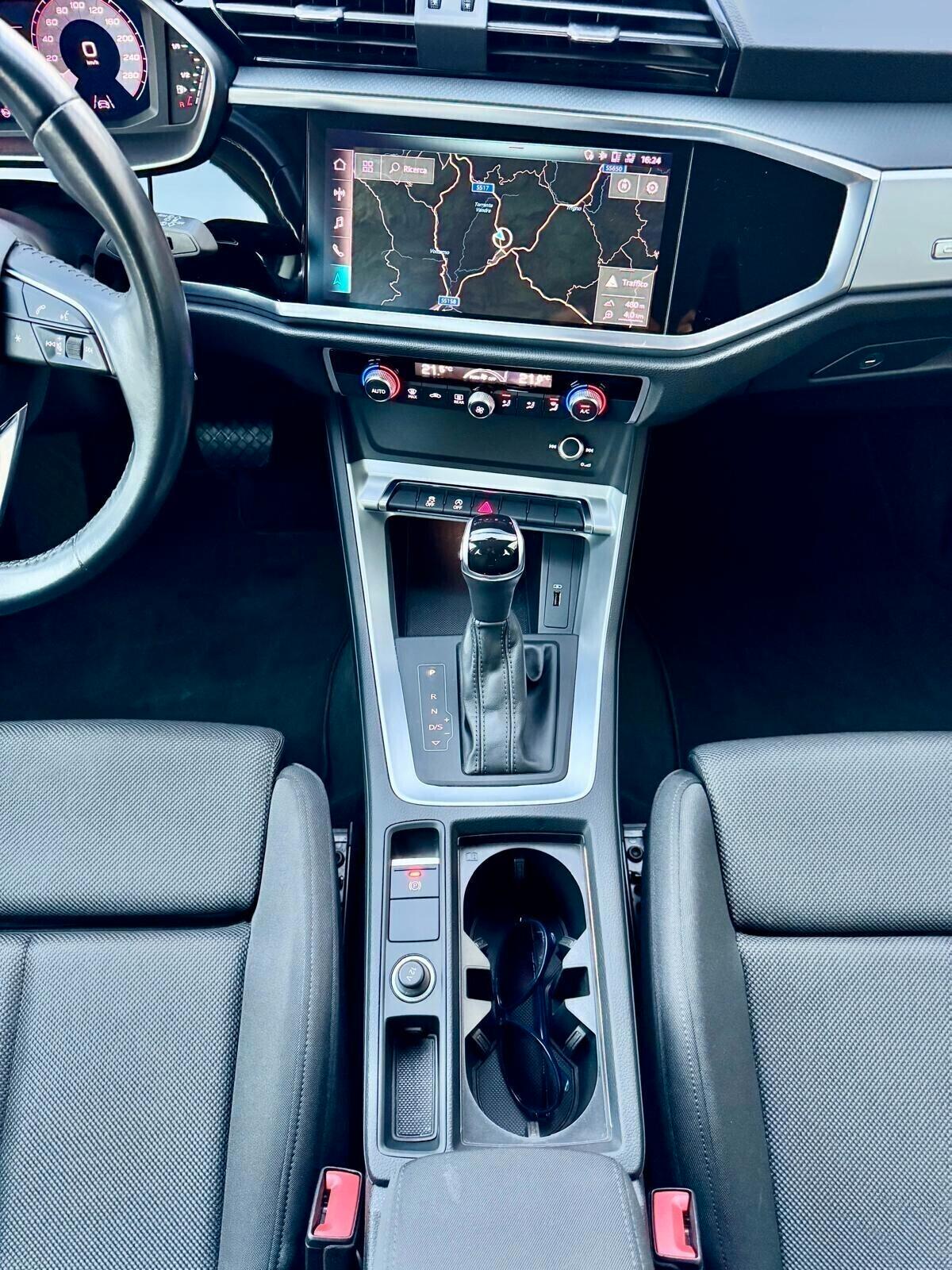 Audi Q3 40 2.0 tdi S line quattro 190cv s-tronic