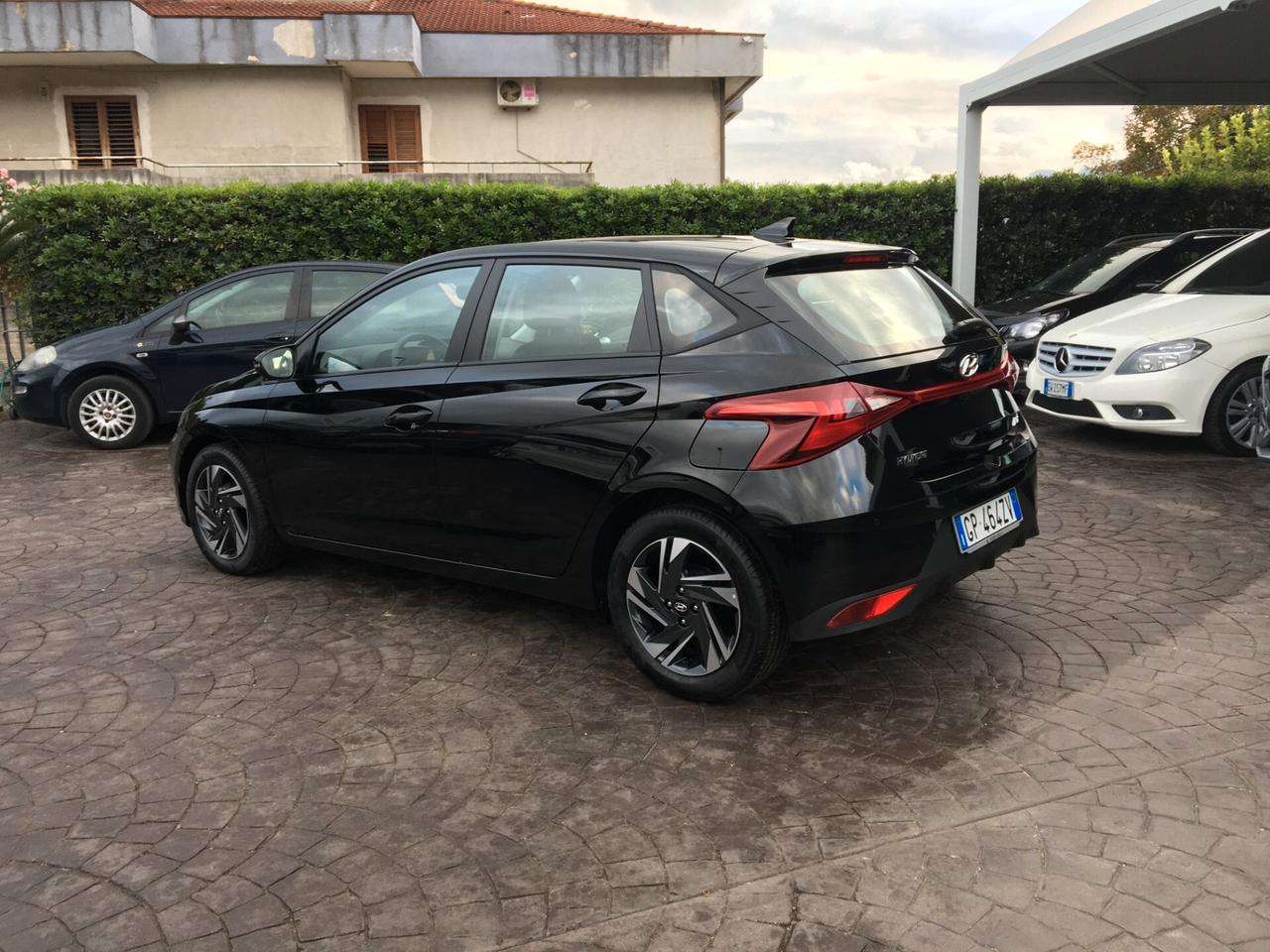 Hyundai i20 1.2 MPI MT ConnectLine
