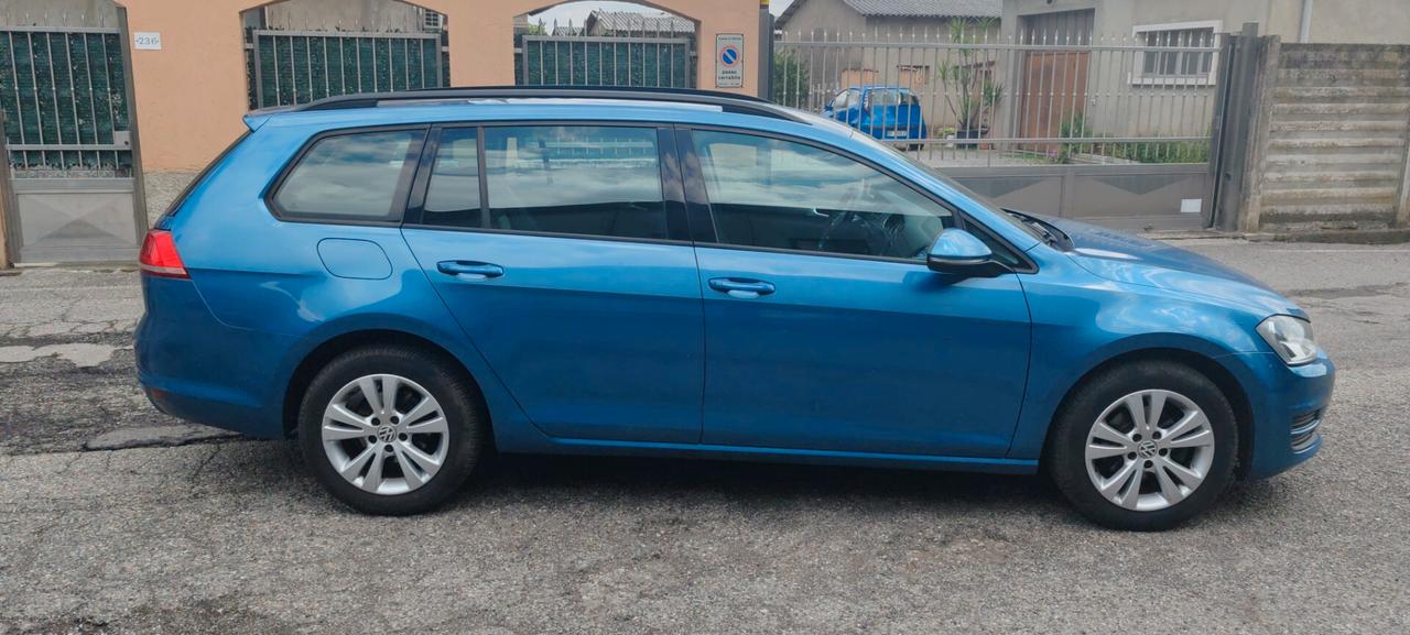 Volkswagen Golf Variant 1.2 TSI 105 CV Comfortline BlueMot. Technology
