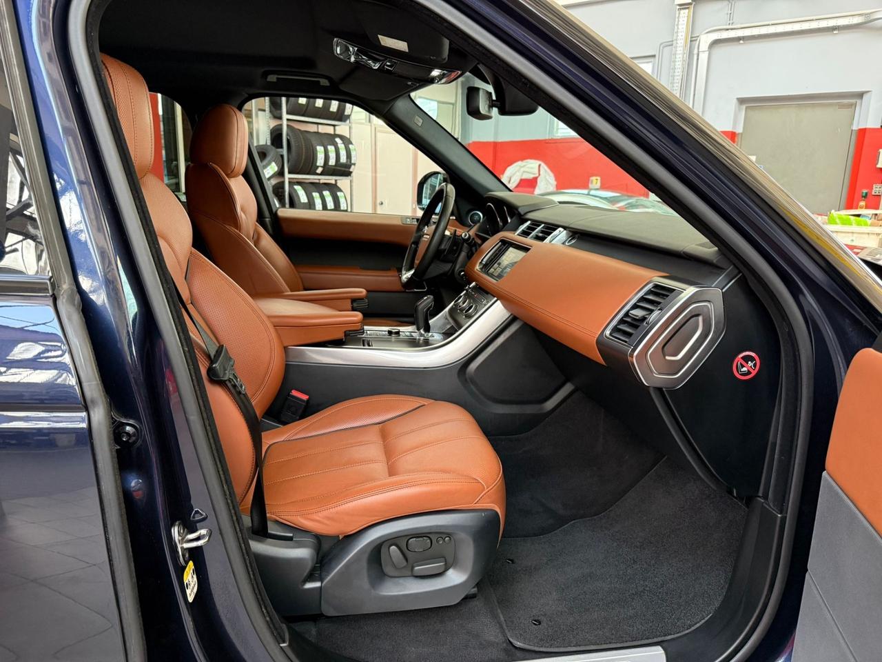 Land Rover Range Sport 3.0 TDV6 HSE