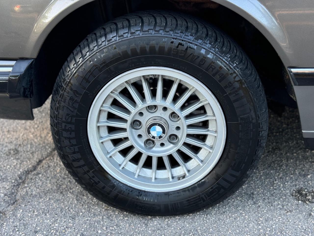 Bmw 728 1979 ASI
