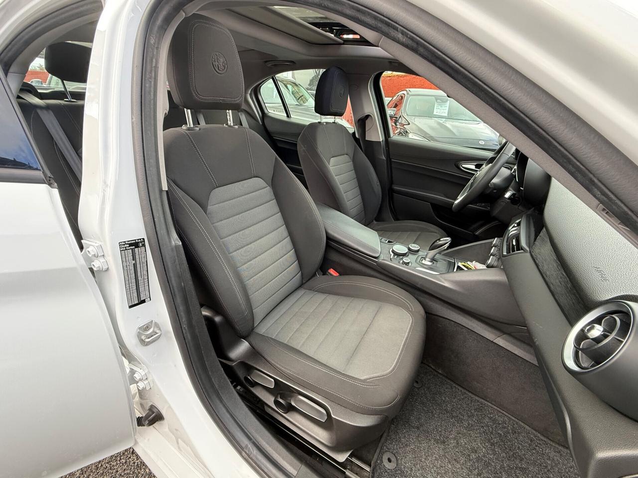 Giulia 2.2 150 CV-automatica-veloce -tetto-unipro-