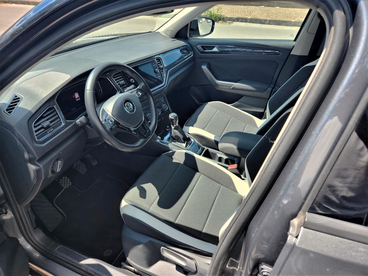 Volkswagen T-Roc 1.6 TDI SCR Advanced BlueMotion Technology