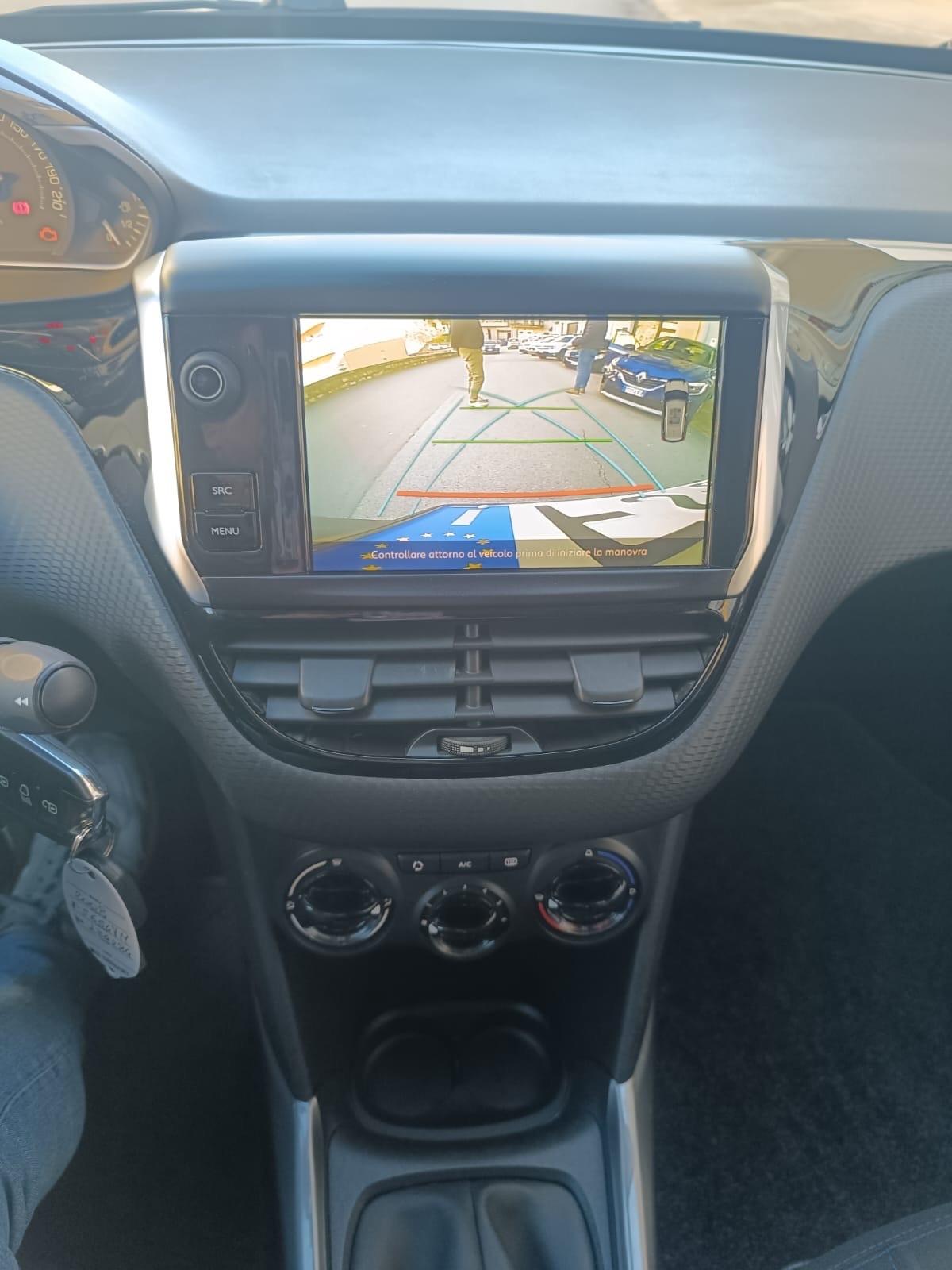 Peugeot 2008 BlueHDi 100 S&S Style