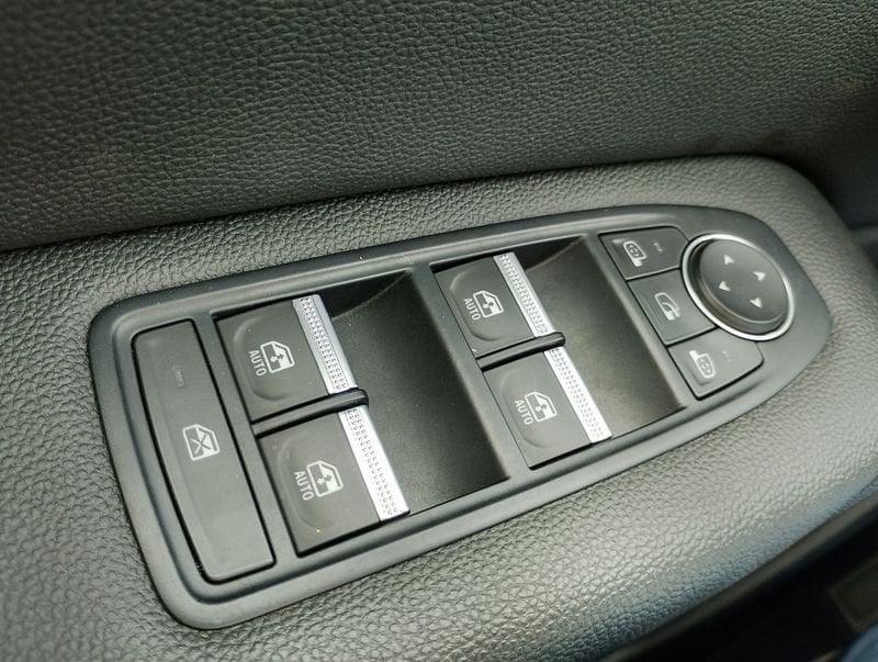 Renault Captur E-Tech plug-in hybrid Captur 1.6 E-Tech phev Intens 160cv auto my21
