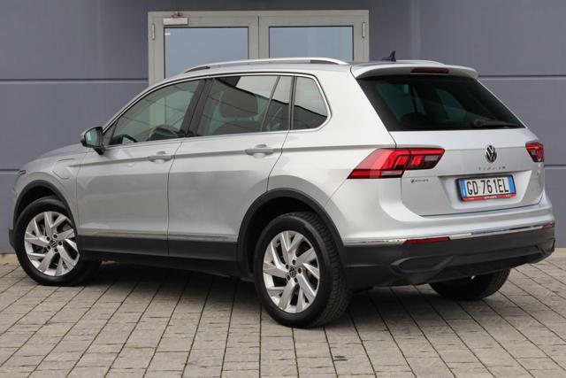 VOLKSWAGEN Tiguan 1.4 TSI eHYBRID DSG Life