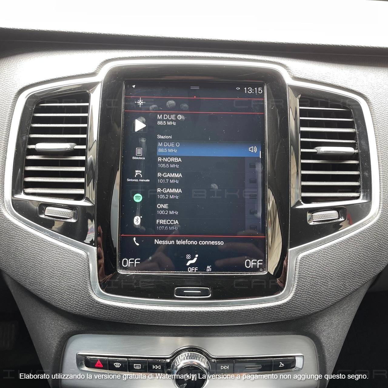 Volvo XC90 D5 AWD Geartronic 7 posti Momentum