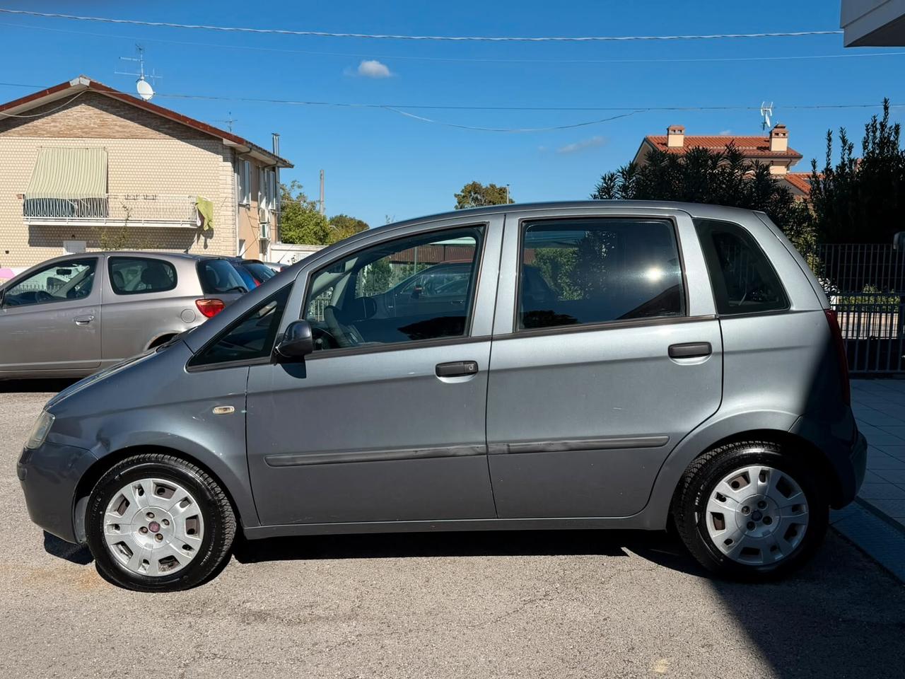 Fiat Idea 1.2 16V BlackLabel