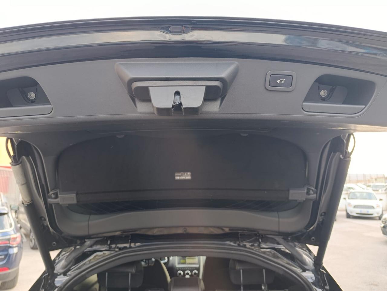 Jaguar E-Pace 2.0D 180 CV AWD