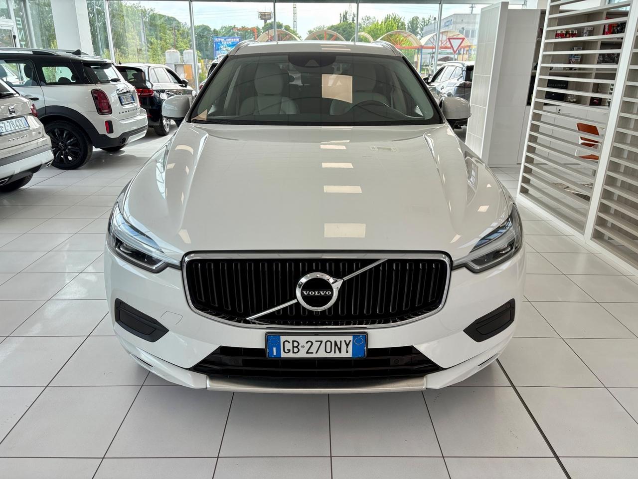 Volvo XC 60 B4 (d) AWD Geartronic Momentum Pro