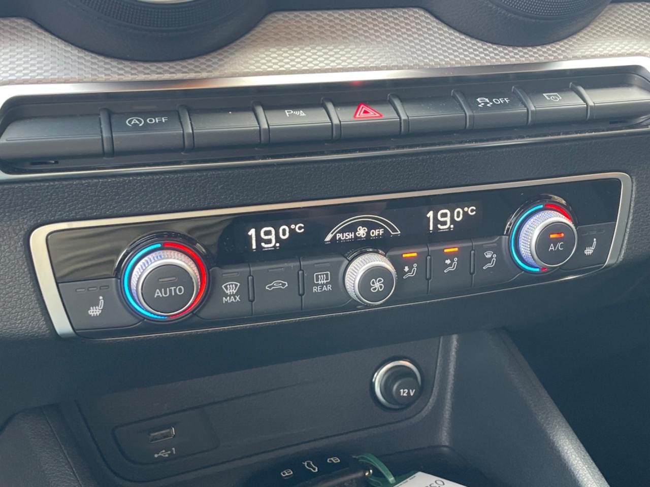 Audi Q2 35 TDI S tronic Admired Advanced