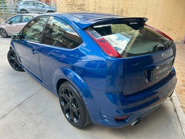 Ford Focus CC 2.5T (225CV) 20V Coupè ST