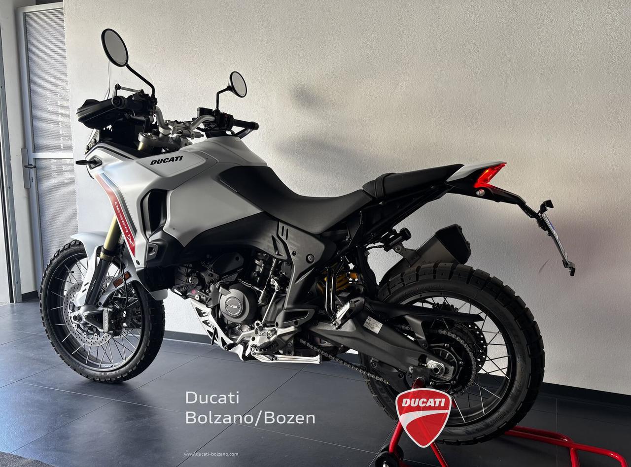 Ducati DesertX V2