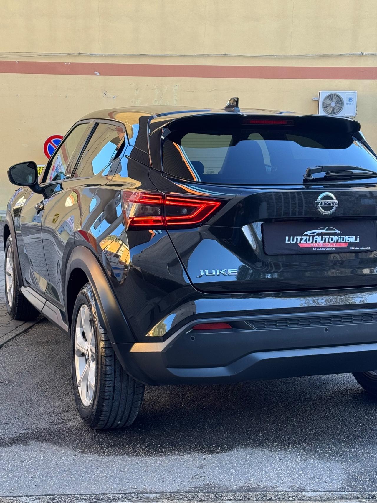 Nissan Juke 1.0 DIG-T 114 CV N-Connecta