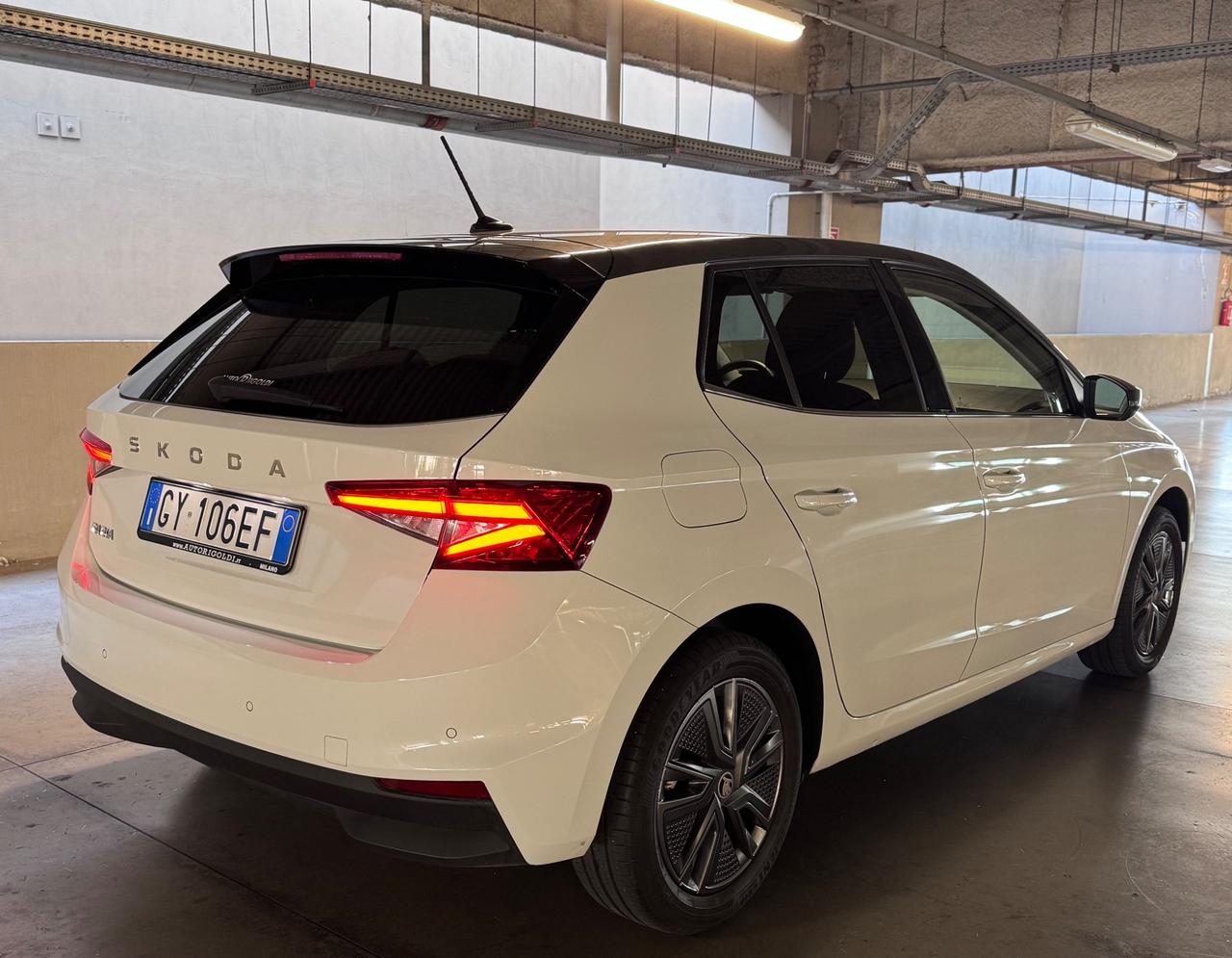 Skoda Fabia 1.0 MPI 80 CV Style 21.228 km!