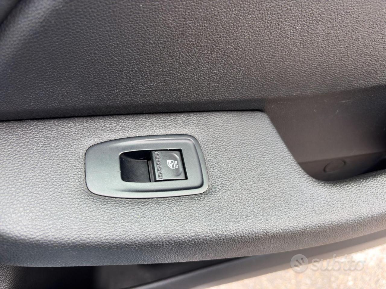 Renault Clio TCe GPL EQUILIBRE-LED/DISPLAY