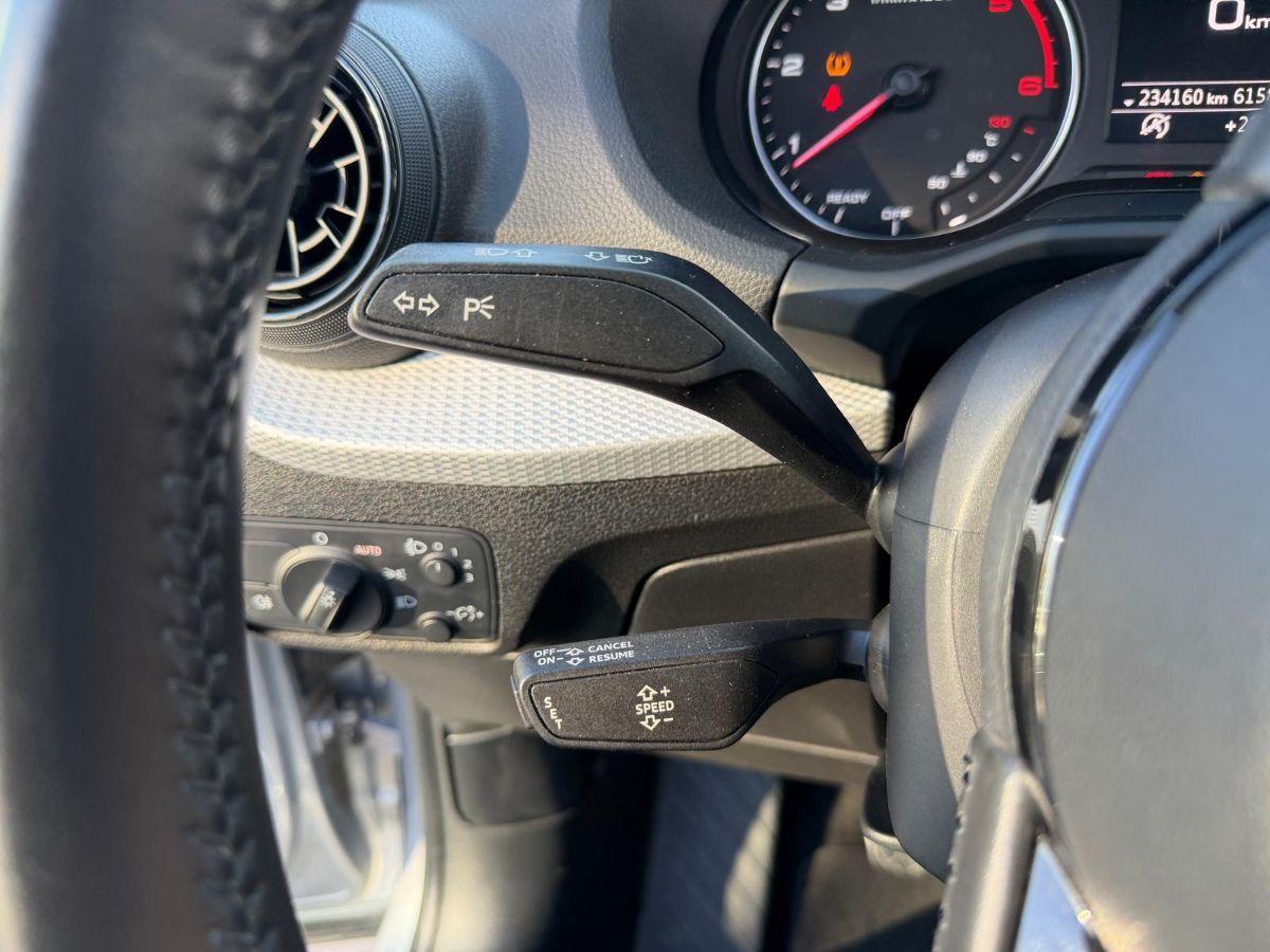 AUDI - Q2 - 1.6 TDI Business