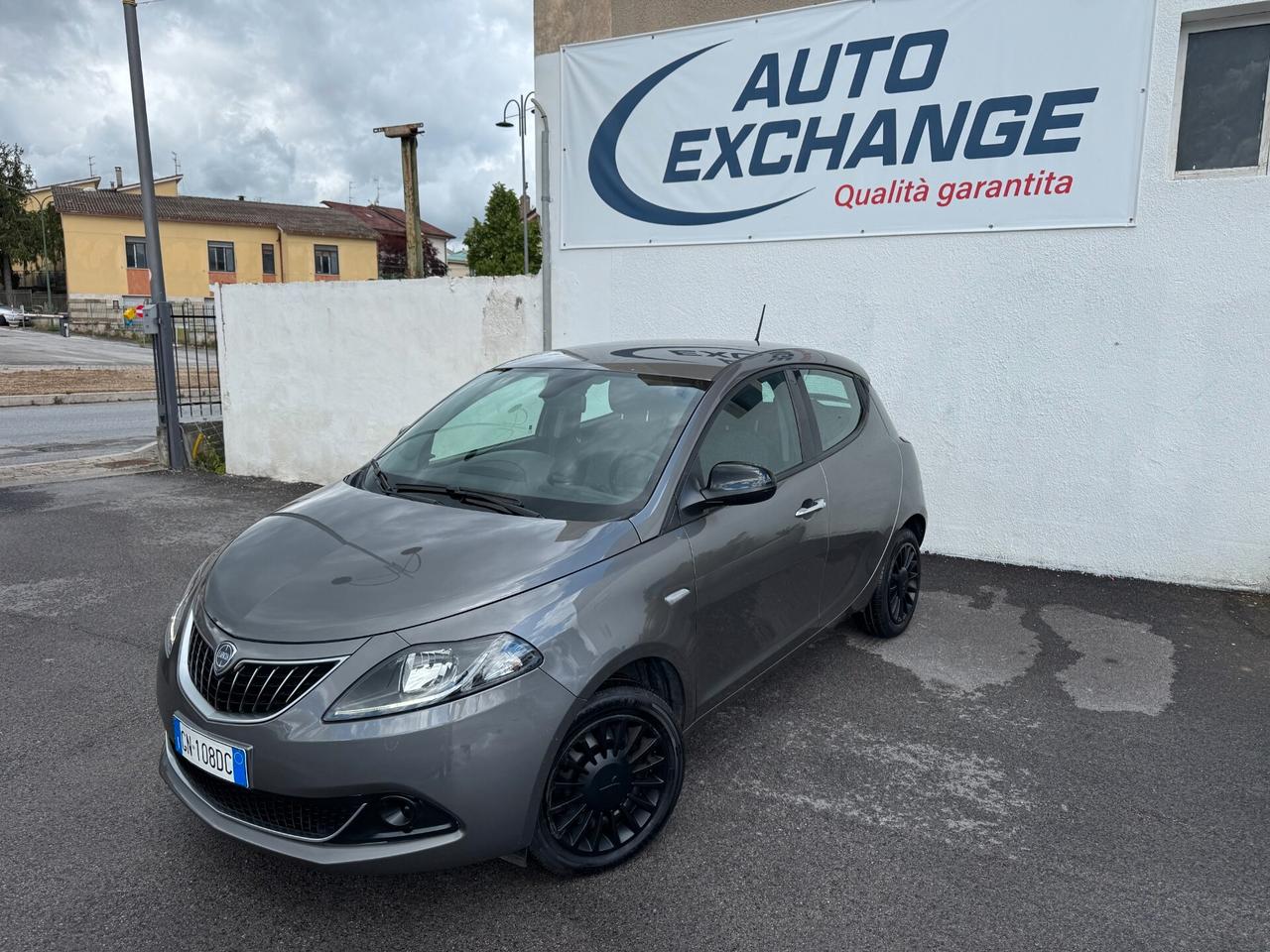 Lancia Ypsilon 1.0 FireFly 5 porte S&S Hybrid UnYca