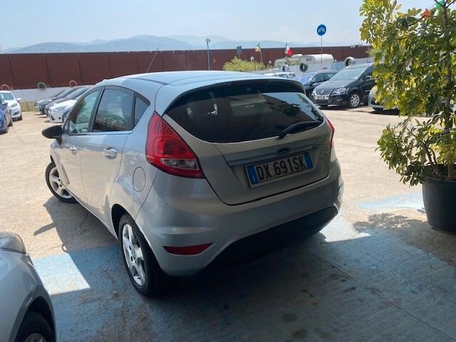 Ford Fiesta 1.4 5 porte Bz.- GPL Titanium