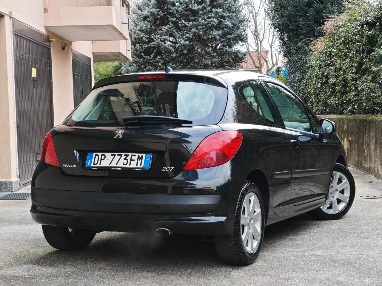 Peugeot 207 1.6 BENZINA 120cv / 74.000km / Unipro