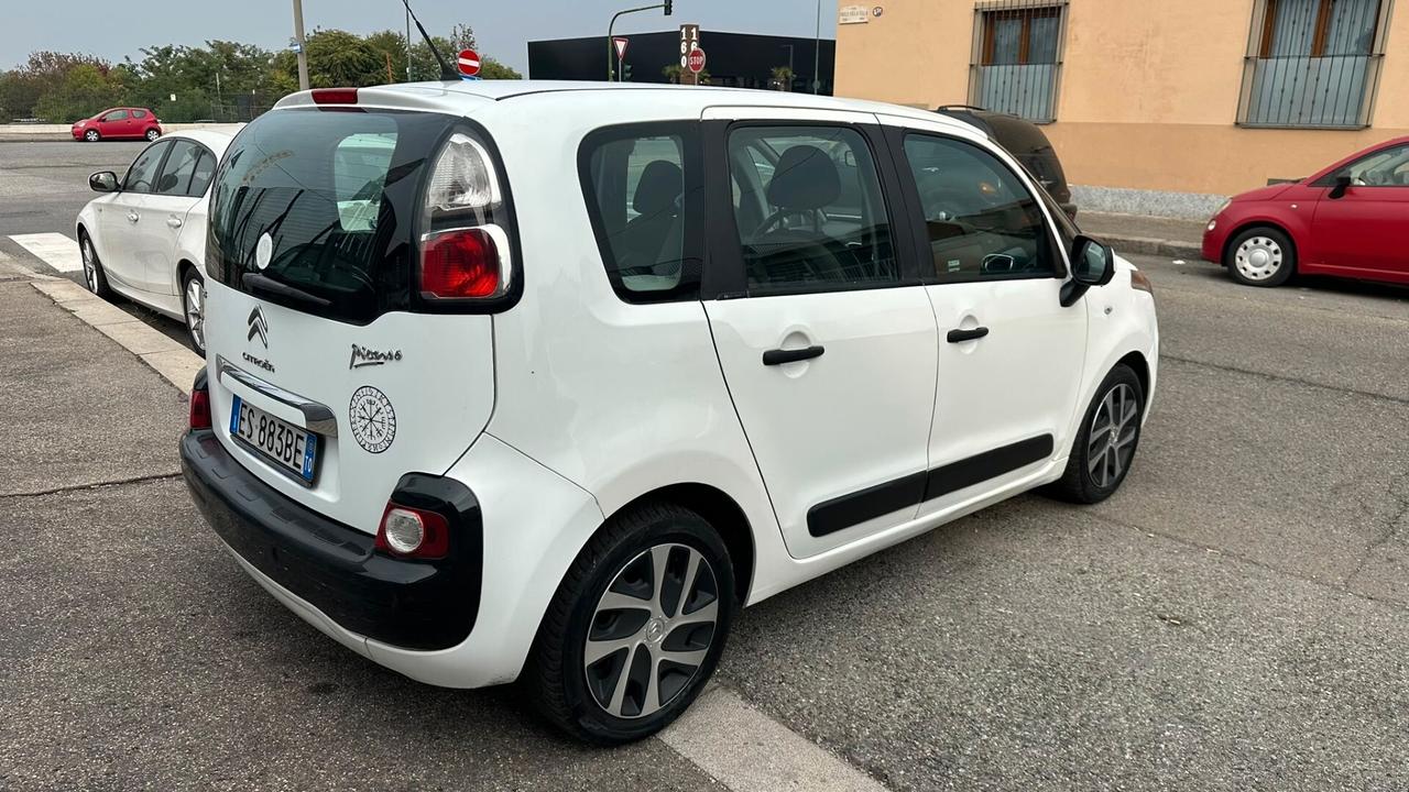Citroen C3 Picasso 1.4 VTi GPL 95 Exclusive Limited 2