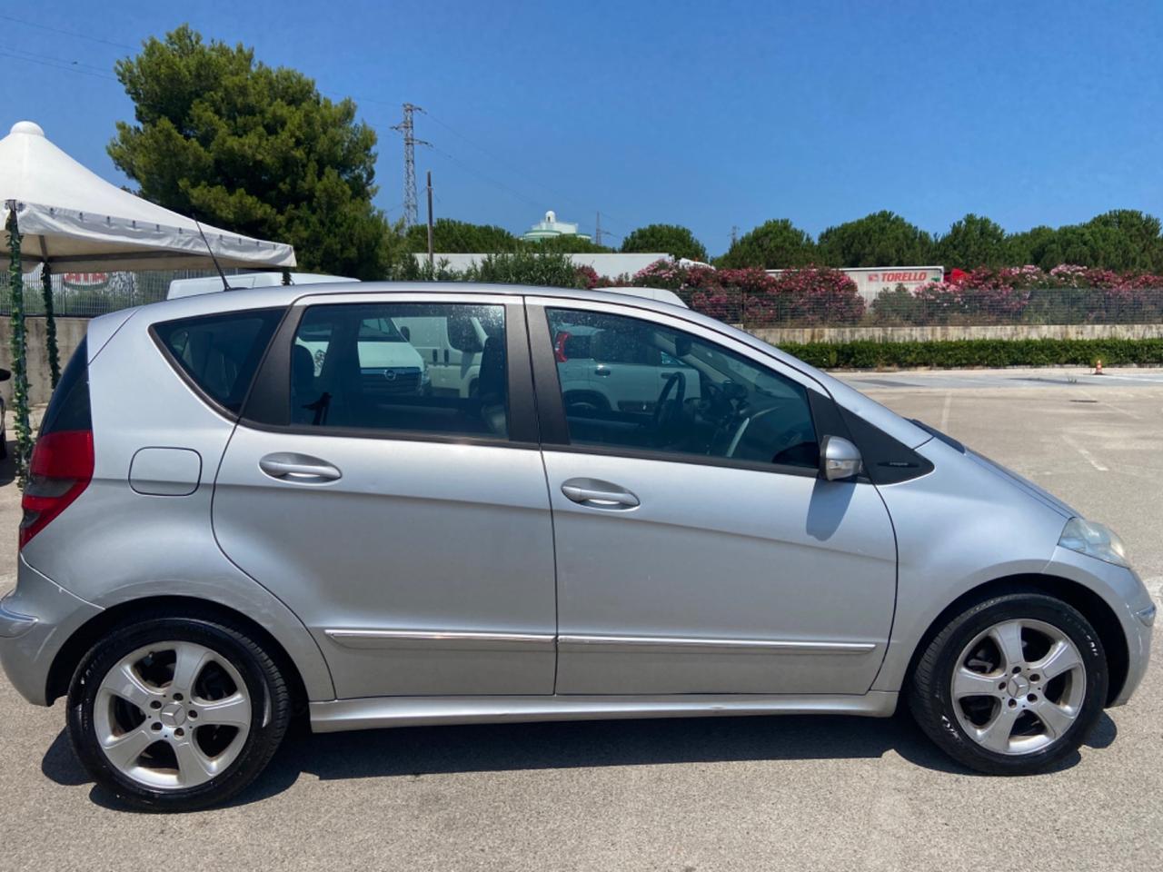 Mercedes A 180 CDI Avantgarde 11/2010 2.0 109cv