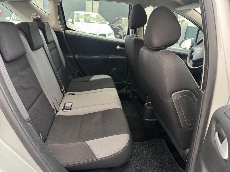 Peugeot 207 207 SW 1.4 vti 16v XS Ciel