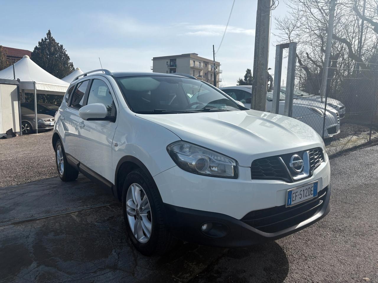 Nissan Qashqai N-TEC (7 POSTI) 2.0 dCi