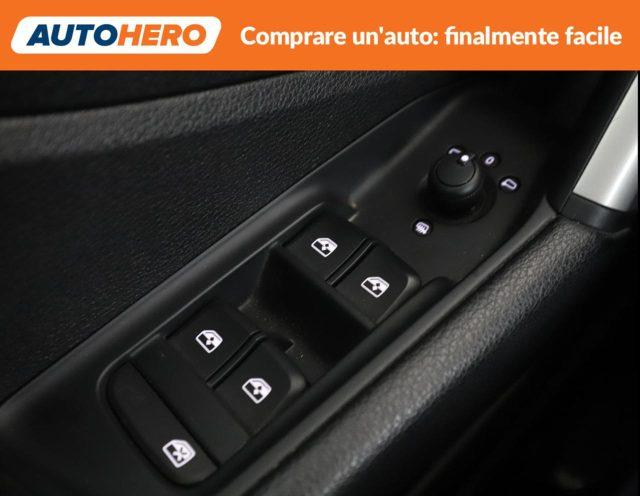 AUDI Q2 30 TDI S tronic Identity Black