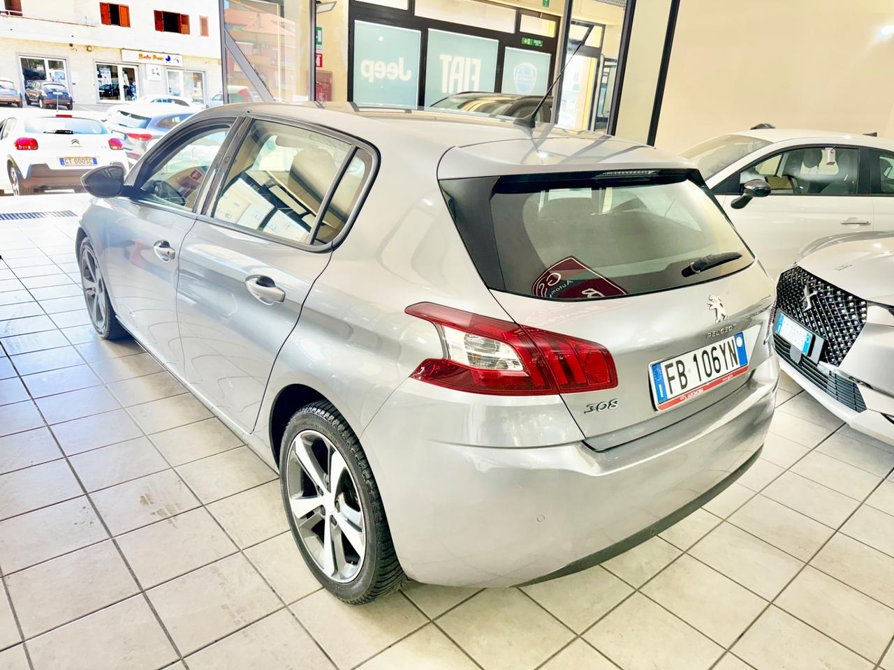 Peugeot 308 BlueHDi 120 S&S Allure