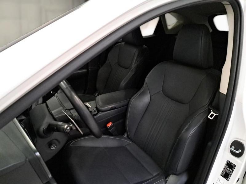 LEXUS NX Hybrid Premium 4WD MY22