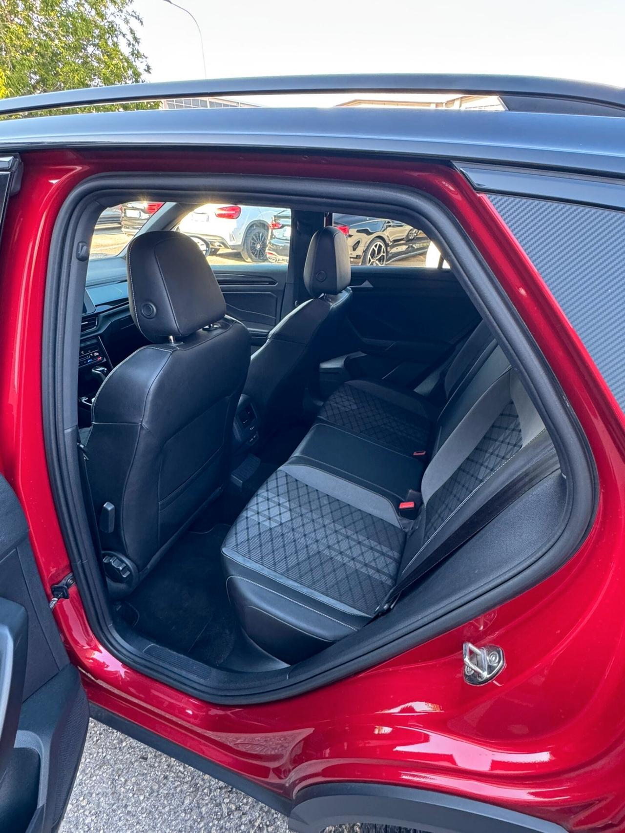 Volkswagen T-Roc 2.0 TDI SCR R-Line
