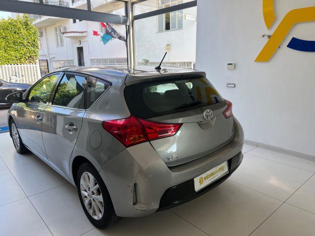 TOYOTA Auris 1.4 D-4D 5 porte