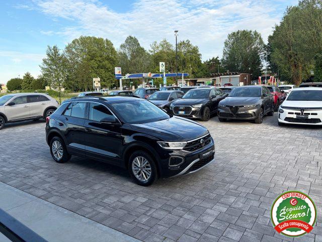 VOLKSWAGEN T-Roc 1.0 TSI RESTYLING ANCHE PER NEOPATENTATI