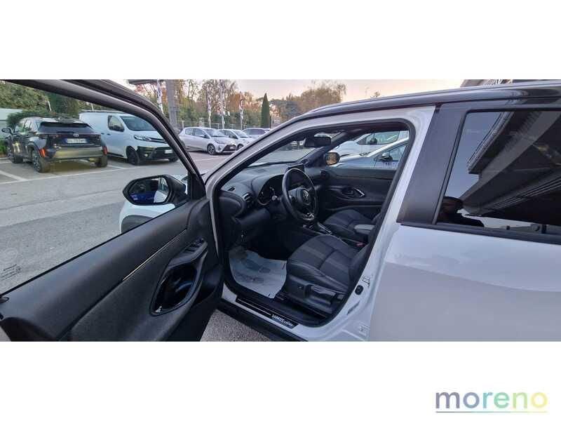 Toyota Yaris Cross 1.5h Adventure fwd 116cv e-cvt