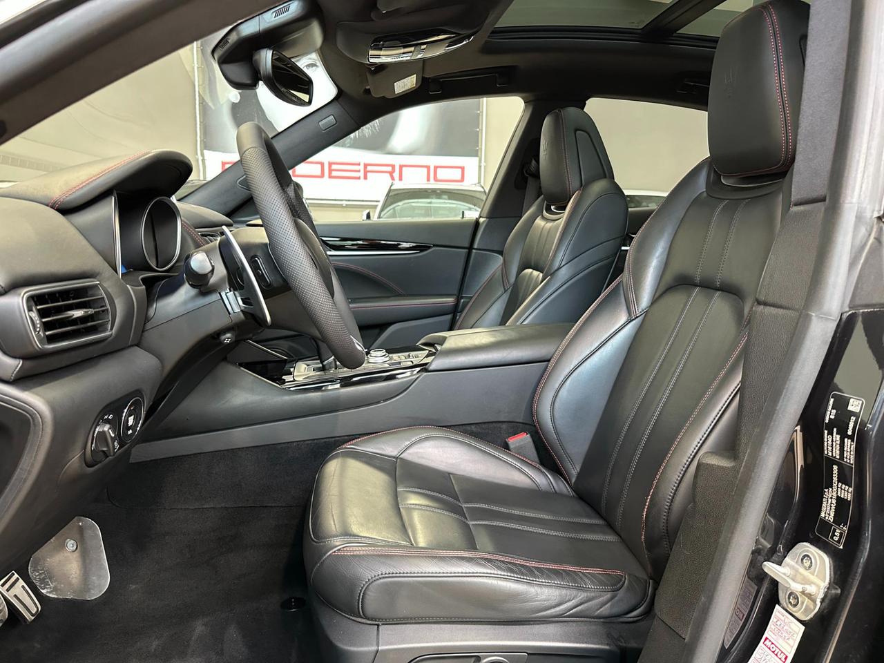 Maserati Levante 3.0 V6 Gransport 250cv - Tetto - Carplay - IVA