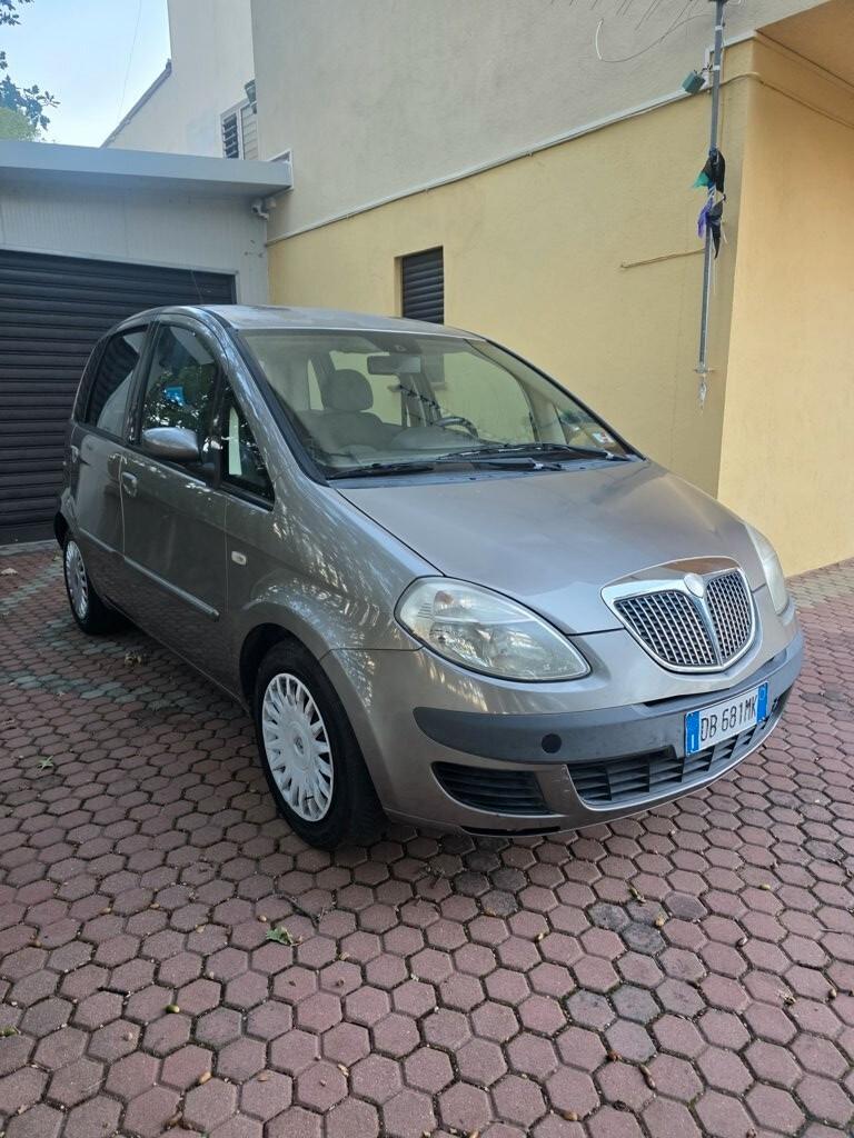 Lancia MUSA 1.3 Multijet 16V 90 CV Platino Plus