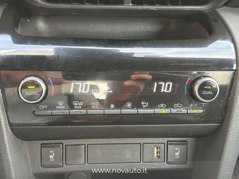 Toyota Yaris Cross 1.5H (116 CV) E-CVT Adventure