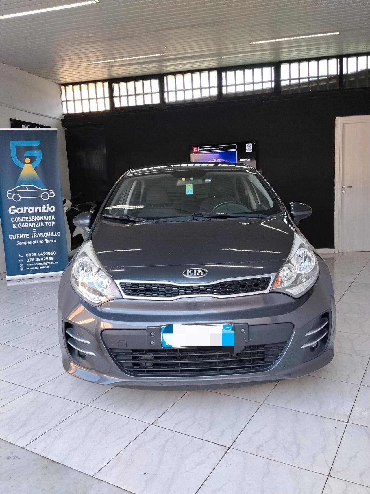 Kia Rio 1.1 diesel 2015 CON GARANZIA