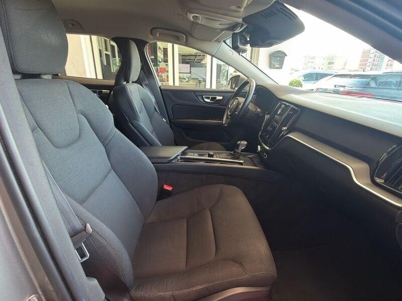 Volvo V60 D3 Geartronic Momentum