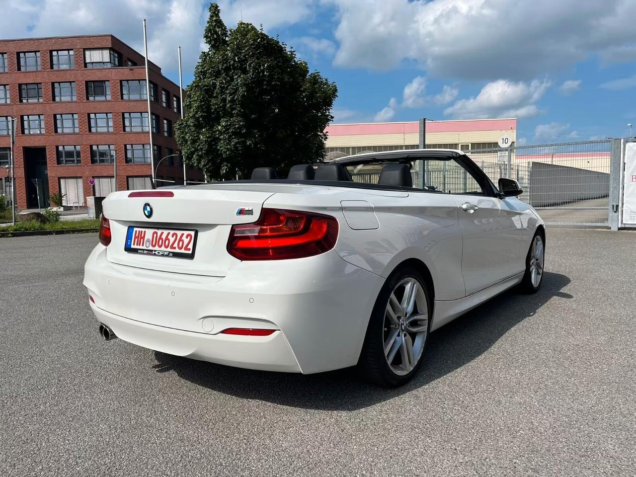 Bmw 220i Cabrio Msport aut.