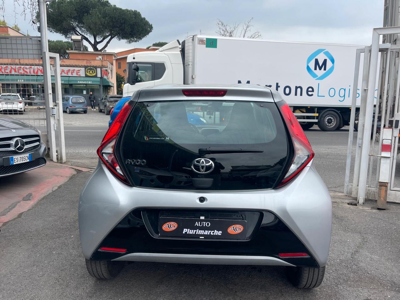 Toyota Aygo 1.0 VVT-i 72 CV 5 porte x-play