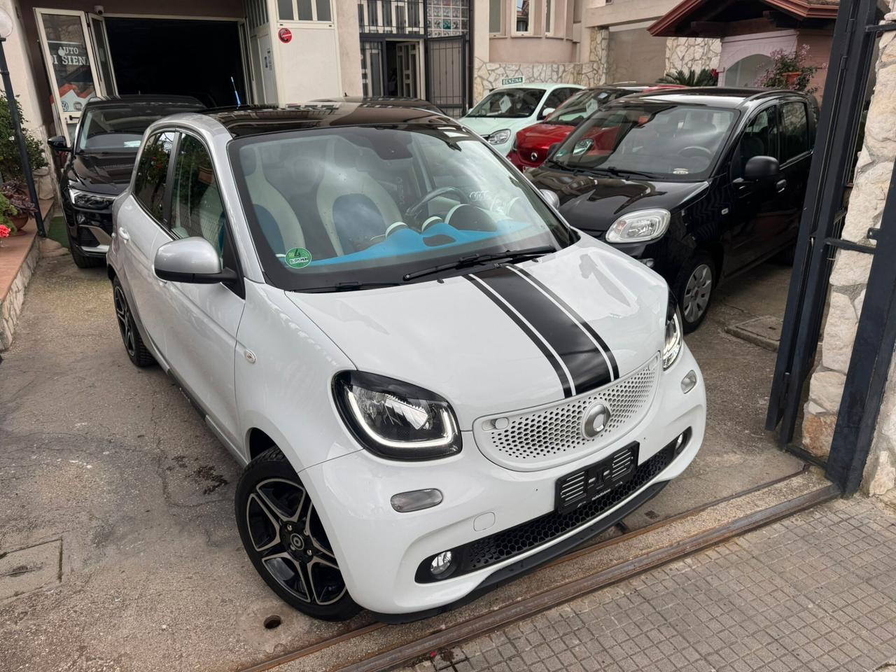 Smart ForFour 70 1.0 Proxy