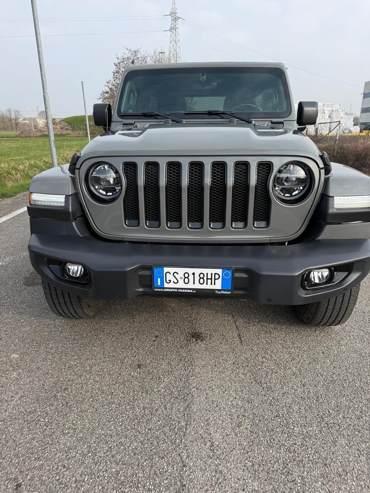 Jeep Wrangler 2.0 Turbo Sahara