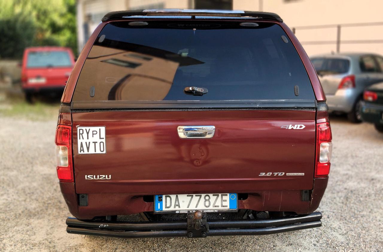 Isuzu D-Max 3.0 TD 4WD Aut e Gancio PICK UP